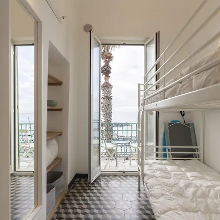 Сasa de vacaciones Terrazza Riva By Interhome Riva Ligure