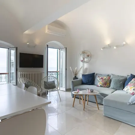 Terrazza Riva By Interhome Hébergement de vacances